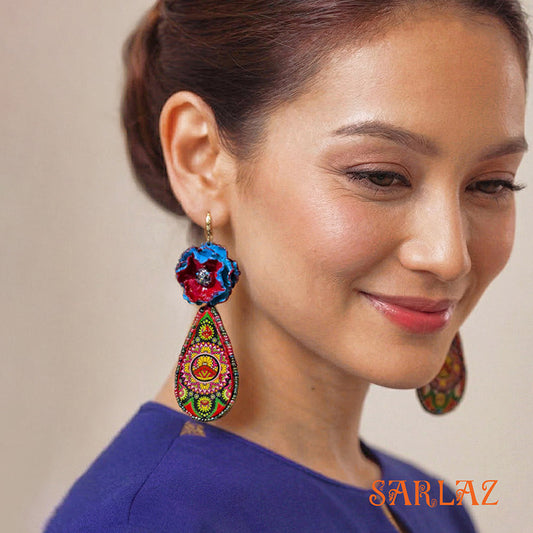 Strobe Garden Earrings — Nature Theme — Floral Statement earrings